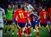 1xBit体育官方-关于足球联赛精彩绝伦战绩，球迷心驰神往的激情对决的信息