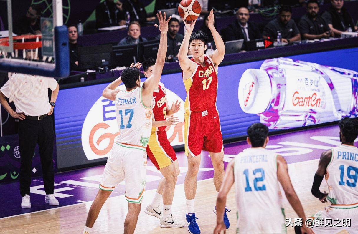 印度球员在国际青年篮球比赛中获胜 印度球员在国际青年篮球比赛中获胜