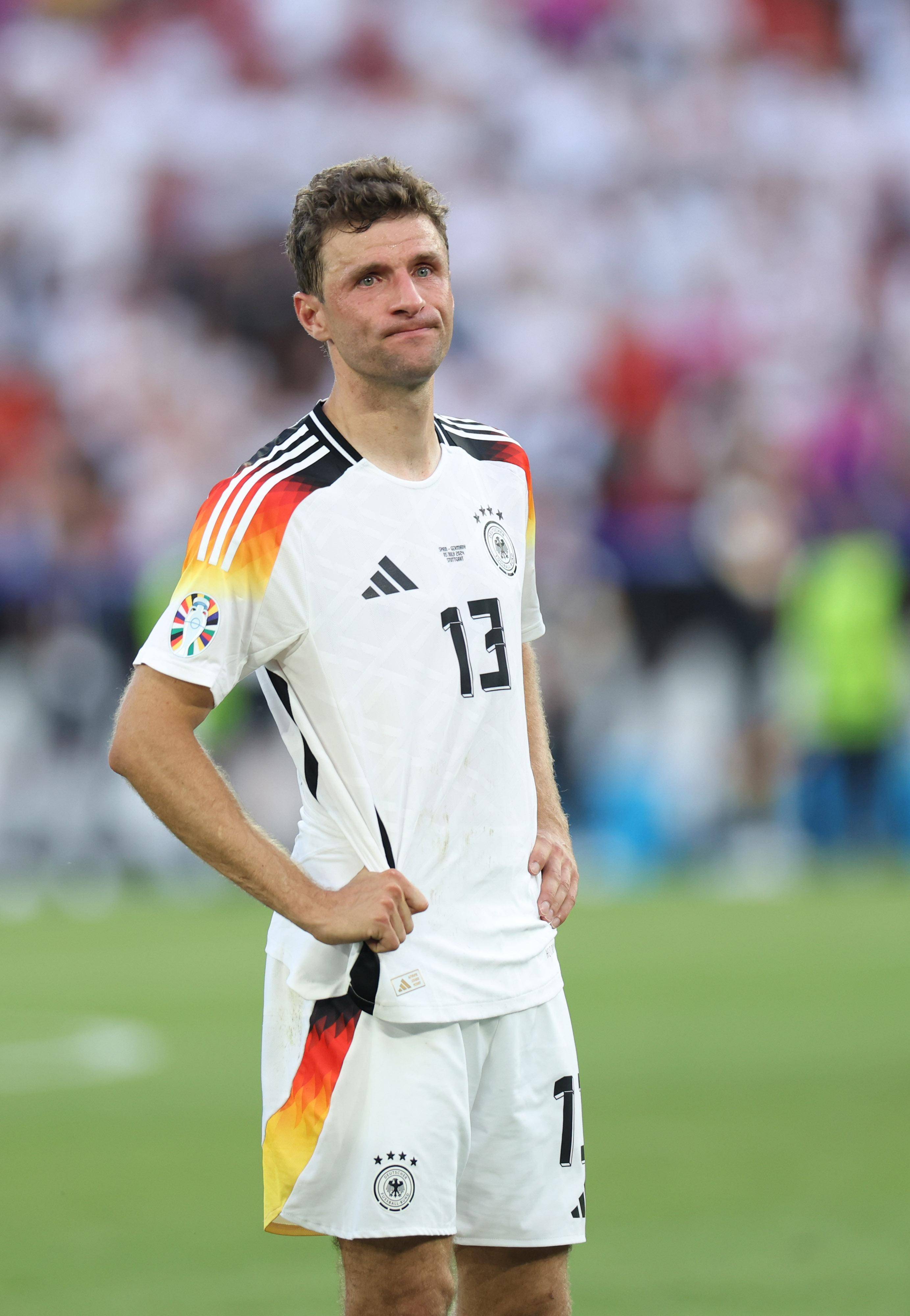 包含西班牙队遭逢挑战成功晋级欧洲锦标赛的词条 包含西班牙队遭逢挑战成功晋级欧洲锦标赛的词条