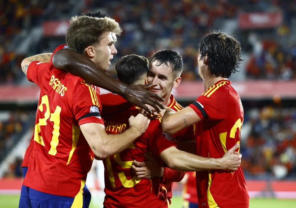 欧国联比赛：西班牙击败瑞士队