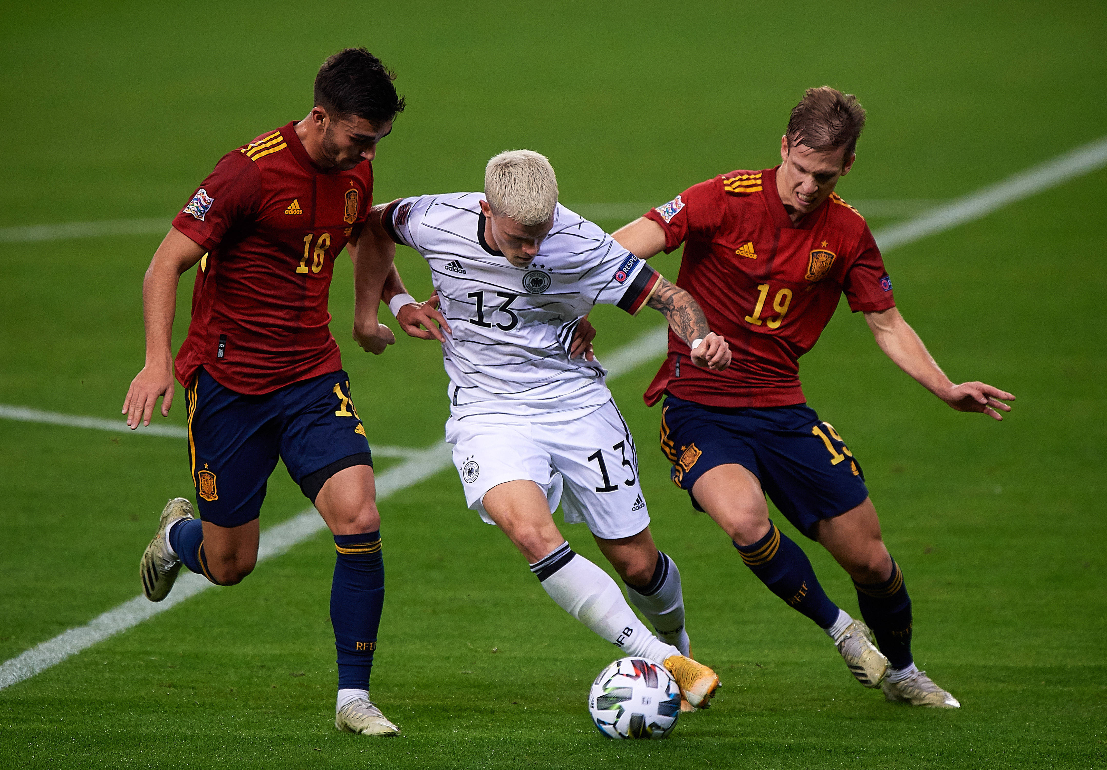 欧洲杯资格赛揭幕,各队角逐火爆展开的简单介绍 欧洲杯资格赛揭幕,各队角逐火爆展开的简单介绍