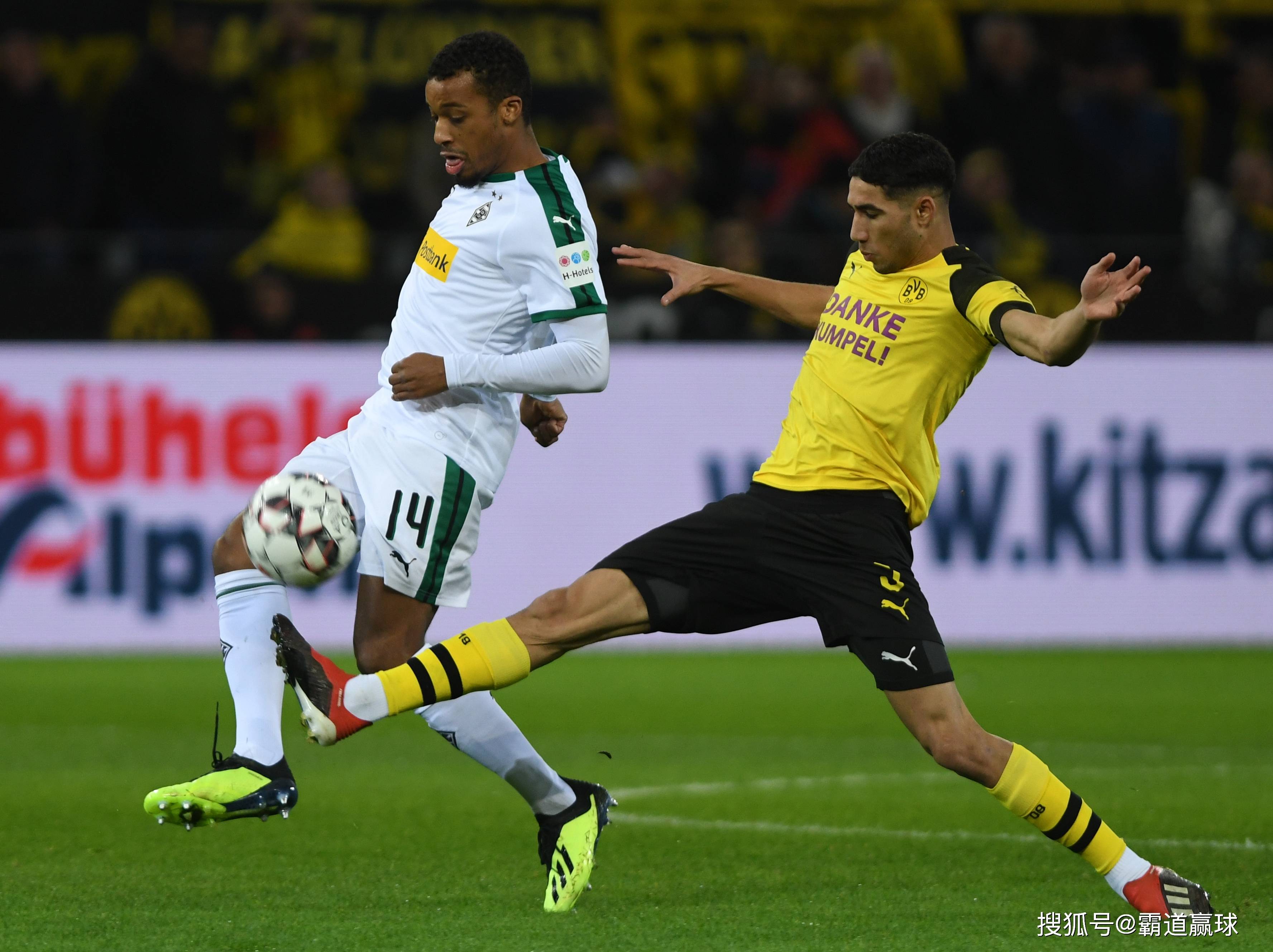 包含门兴格拉德巴赫客场不敌对手，遗憾失利的词条