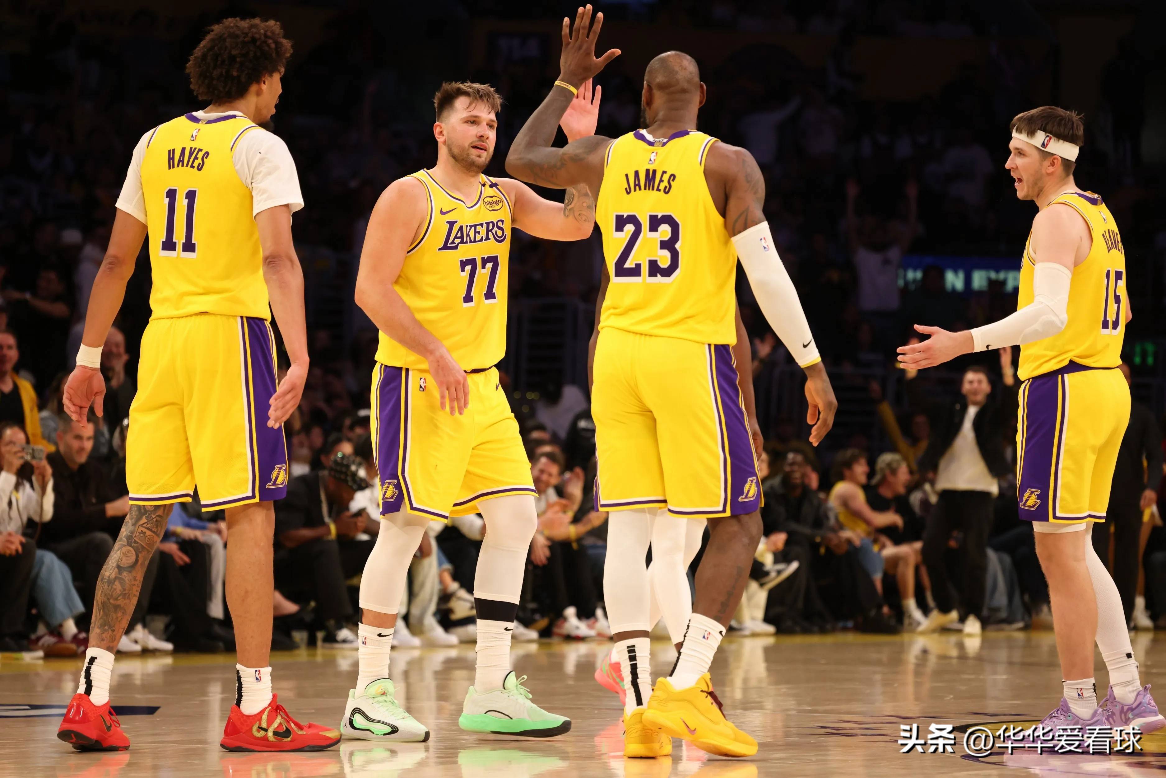 湖人客场苦战尼克斯,英格拉姆再次出色 湖人客场苦战尼克斯,英格拉姆再次出色