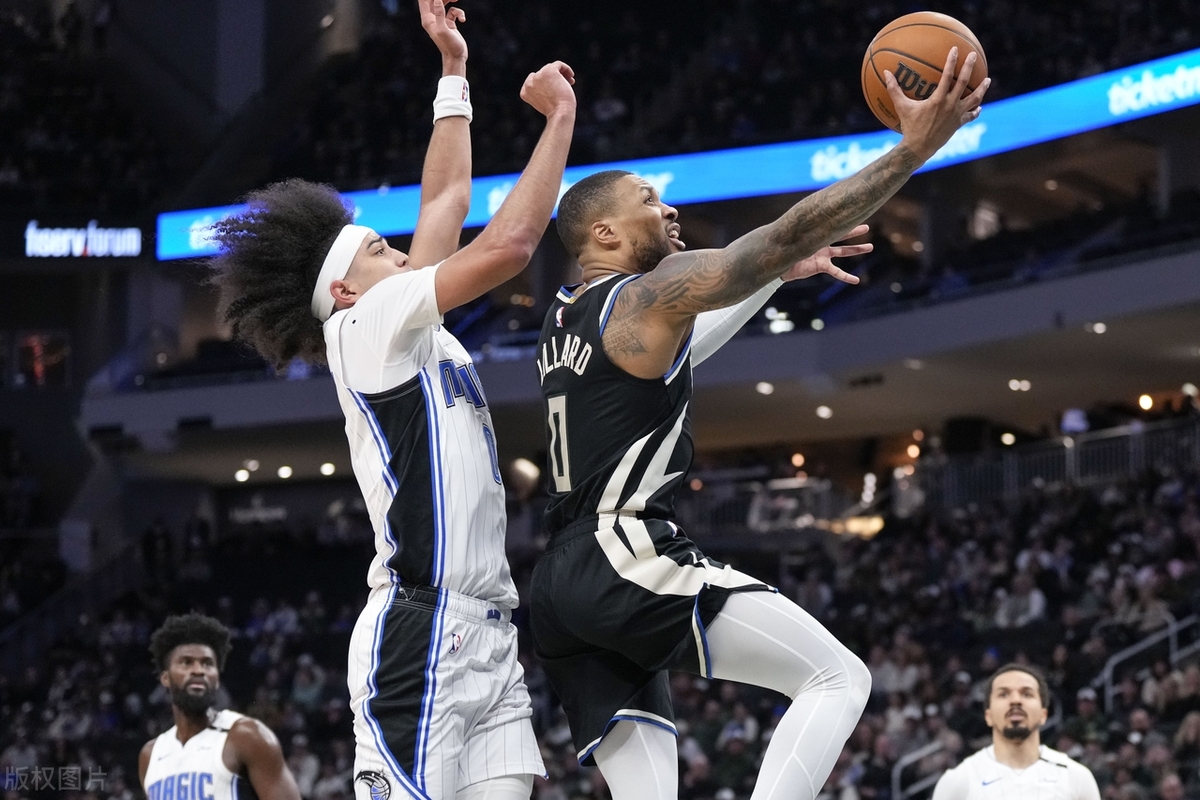 雄鹿双核心双双砍下+轻取魔术的简单介绍