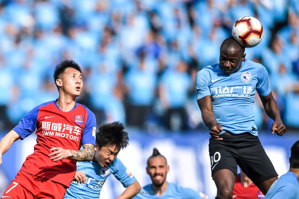 国安客场击败申鑫，继续领跑积分榜的简单介绍