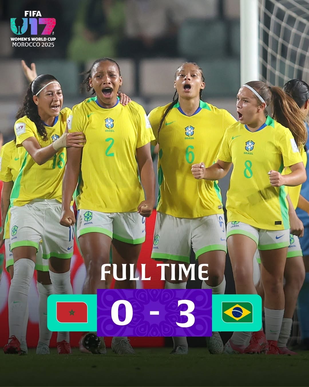 日本女足队与南美对手争夺胜利