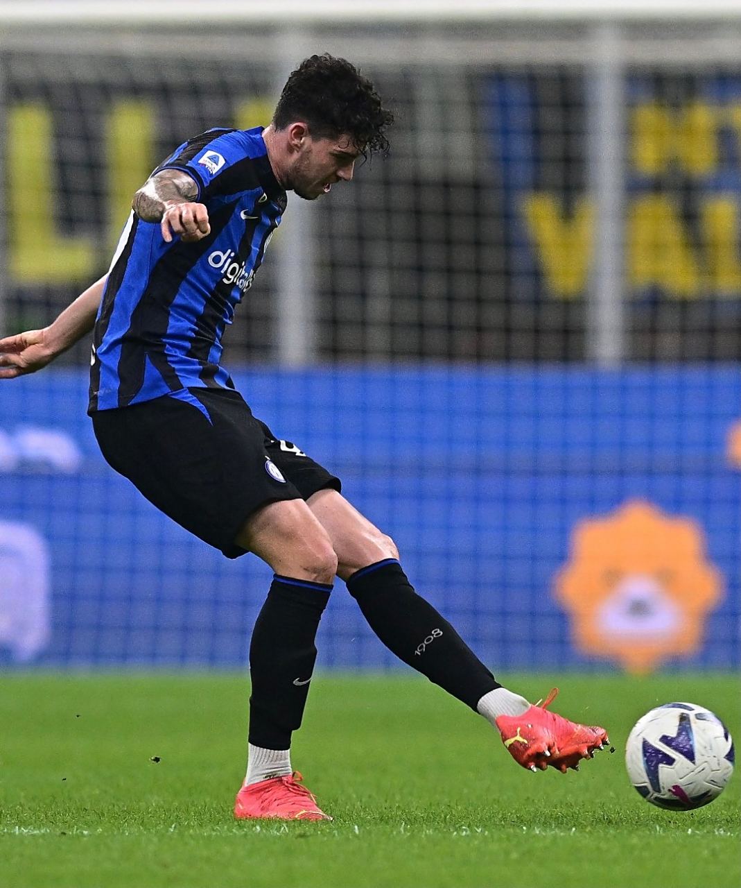 国际米兰击败桑普多利亚，一马当先